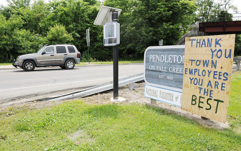 Volunteers, residents continue to assess damage caused by trees